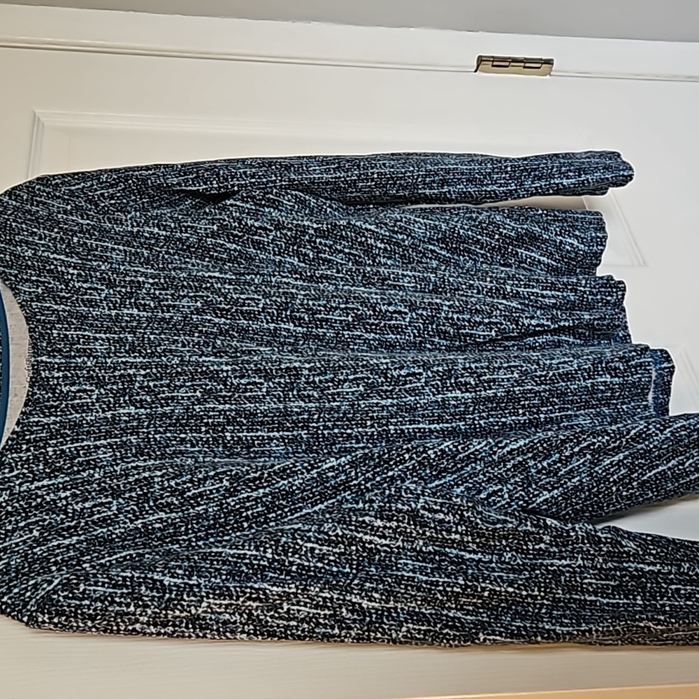 Croft & Barrow size L long sleeves top 😍 - Picture 6 of 6
